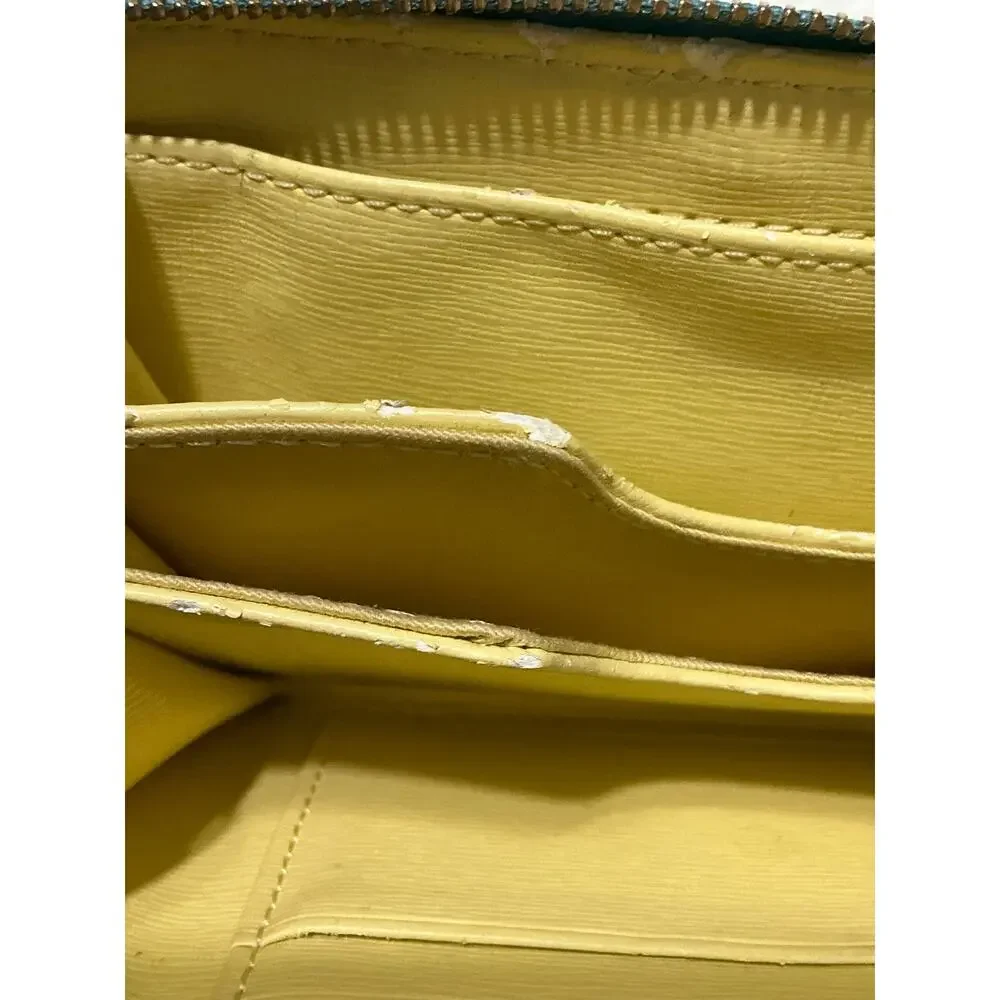 Fossil classic leather